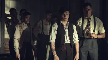 Zasłona do filmu "Peaky Blinders: Nieśmiertelny" #759650
