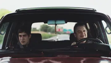 Zasłona do filmu "Kocham mojego tatę" #1871441