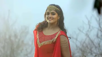 Zasłona do filmu "பிளான் பண்ணி பண்ணனும்" #1157848