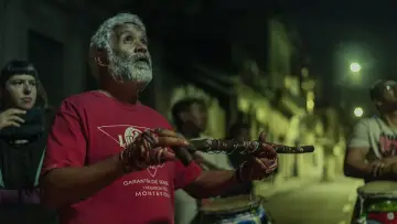 Zasłona do filmu "Togo" #355990