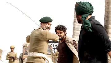 Zasłona do filmu "गदर २" #377370