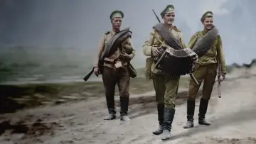 Zasłona do filmu "1917 : Il était une fois, la Révolution" #1866777