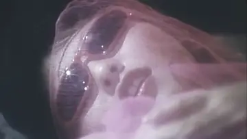 Zasłona do filmu "地下鉄連続レイプ ＯＬ狩り" #853101
