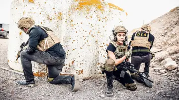 Zasłona do filmu "Amerykański Sicario" #334533