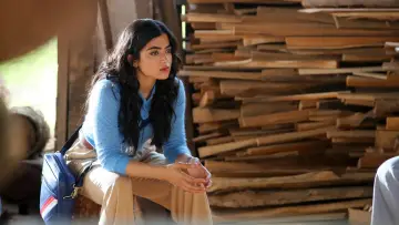 Zasłona do filmu "సీతా రామం" #411035
