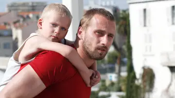 Zasłona do filmu "Z krwi i kości" #234832
