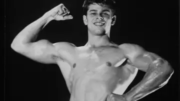 Zasłona do filmu "Beefcake" #1725601