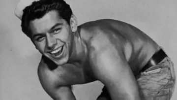 Zasłona do filmu "Beefcake" #1725603