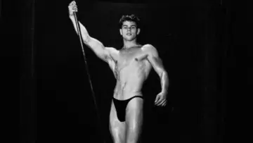 Zasłona do filmu "Beefcake" #1725604