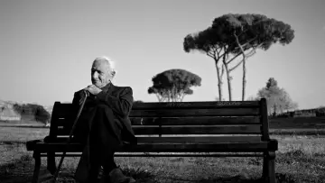 Zasłona do filmu "The Treasure of His Youth: The Photographs of Paolo Di Paolo" #1619994