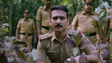 Zasłona do filmu "ദൃഢം" #962109