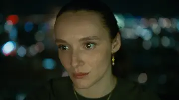 Zasłona do filmu "Czerwone pokoje" #409580
