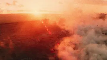 Zasłona do filmu "Wulkan miłości" #1025152