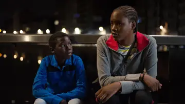 Zasłona do filmu "Tori i Lokita" #411624