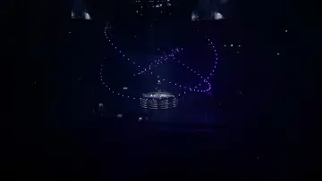 Zasłona do filmu "아이유 2019 투어 콘서트 <러브, 포엠> 인 서울" #461009