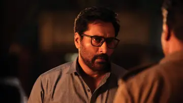 Zasłona do filmu "நிறங்கள் மூன்று" #1153423