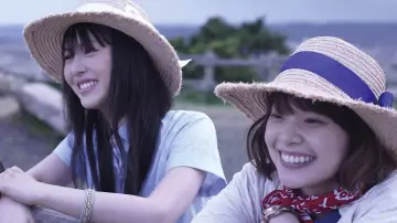 Zasłona do filmu "やがて海へと届く" #923934