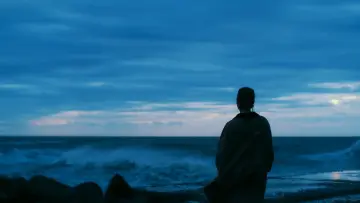 Zasłona do filmu "やがて海へと届く" #923935