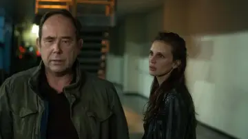 Zasłona do filmu "Na krawędzi" #387754