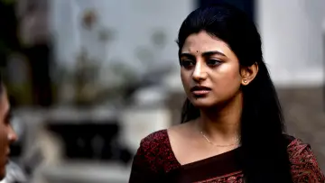 Zasłona do filmu "ஒயிட் ரோஸ்" #1074017
