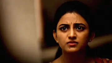 Zasłona do filmu "ஒயிட் ரோஸ்" #1074019