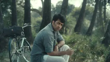 Zasłona do filmu "পুতুলনাচের ইতিকথা" #1567545