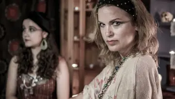 Zasłona do filmu "Psychic Sue" #690442