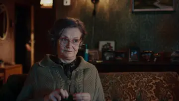 Zasłona do filmu "Czarna dziura" #803033