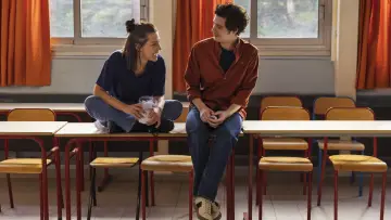 Zasłona do filmu "Jak zostać belfrem" #464021