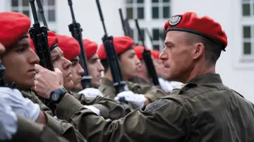 Zasłona do filmu "Eismayer" #496566