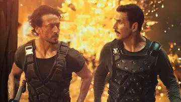 Zasłona do filmu "बड़े मियाँ छोटे मियाँ" #442455
