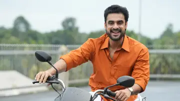 Zasłona do filmu "നരിവേട്ട" #781914