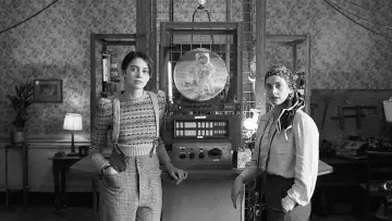 Zasłona do filmu "LOLA" #195671