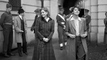 Zasłona do filmu "LOLA" #195681