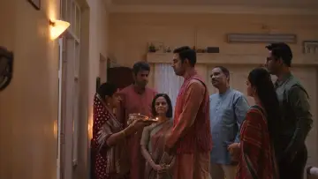 Zasłona do filmu "मिसिज़" #869821