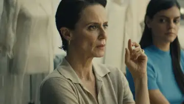 Zasłona do filmu "Ona tu rządzi" #492332