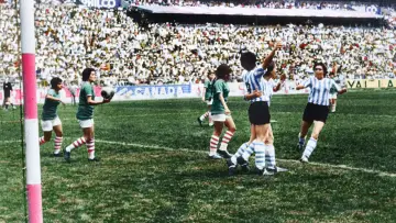 Zasłona do filmu "Copa 71" #1015044