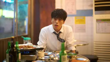 Zasłona do filmu "부활남: 더 레드" #1525791