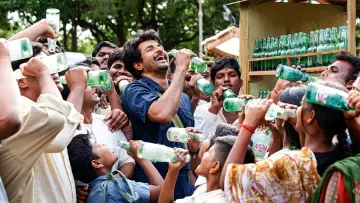 Zasłona do filmu "பராசக்தி" #531769