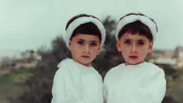 Zasłona do filmu "אלבום פרטי" #944740