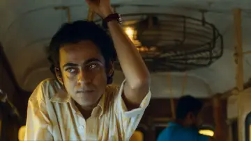 Zasłona do filmu "চালচিত্র এখন" #1095307