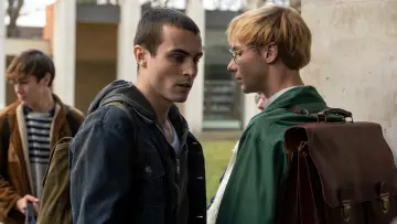 Zasłona do filmu "Skończ z tymi kłamstwami" #1563109