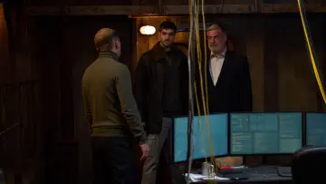 Zasłona do filmu "Niezniszczalna" #622889