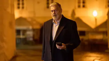 Zasłona do filmu "Niezniszczalna" #622913