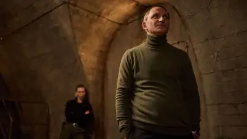 Zasłona do filmu "Niezniszczalna" #622964