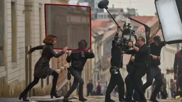 Zasłona do filmu "Niezniszczalna" #622971