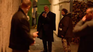 Zasłona do filmu "Niezniszczalna" #623010