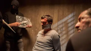 Zasłona do filmu "Niezniszczalna" #623029