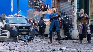 Zasłona do filmu "Za kulisami filmu „Doktor Strange w multiwersum obłędu”" #471434
