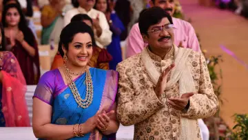 Zasłona do filmu "ఆర్గానిక్ మామ హైబ్రీడ్ అల్లుడు" #1149557